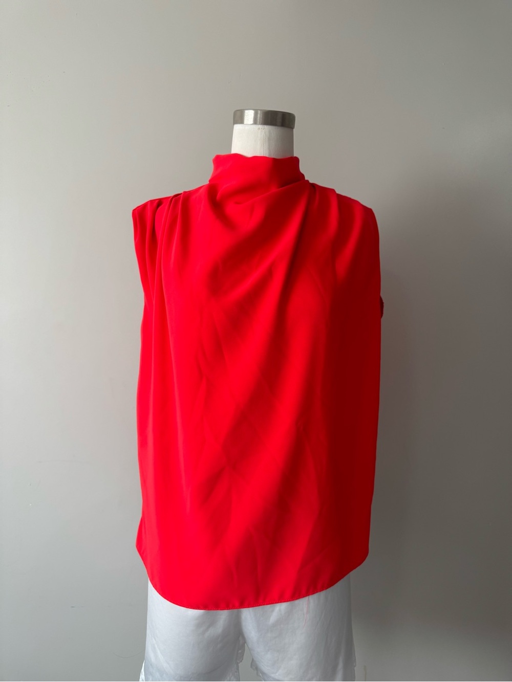 Amanda Uprichard Vibrant Red Sleeveless Mock-Neck Top